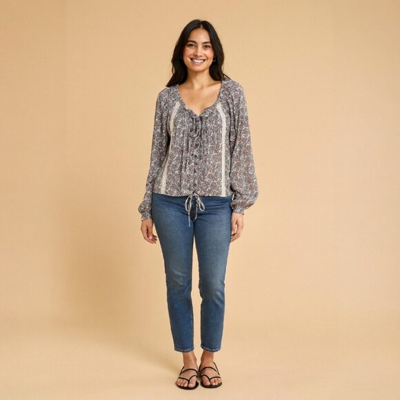 Olivaceous Boho Floral Peasant Blouse Cottagecore Lace Ruffle Dainty Tie Top M - Picture 3 of 11